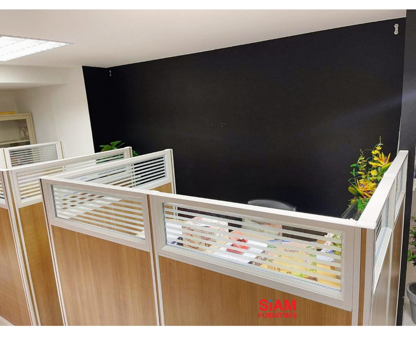 ลายไม้กระจกขัดลาย